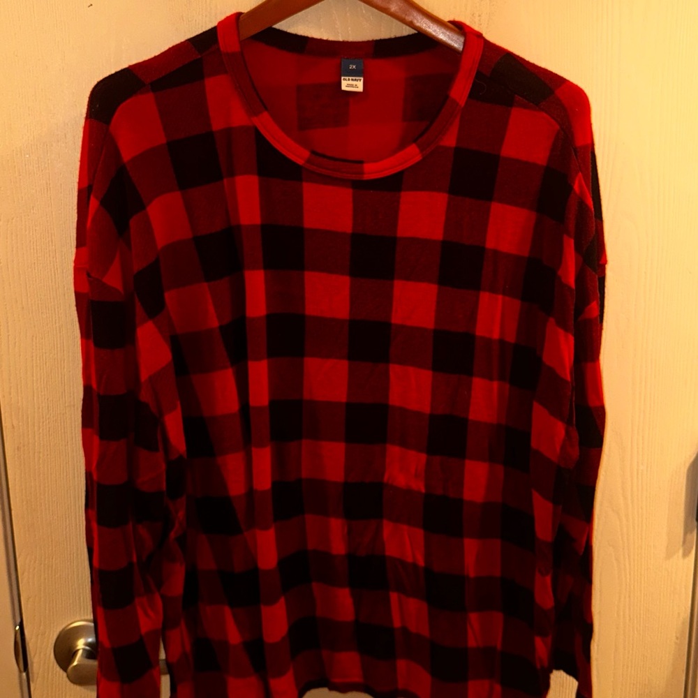 Old Navy Red and Black Plaid Long Sleeve Shirt